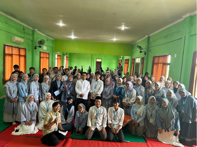 Tingkatkan Kualitas Riset, Forum Aspirasi Mahasiswa PAI STIT Al-Khairiyah Sukses Gelar Seminar Pengabdian Mata Kuliah Metodologi Penelitian Pendidikan